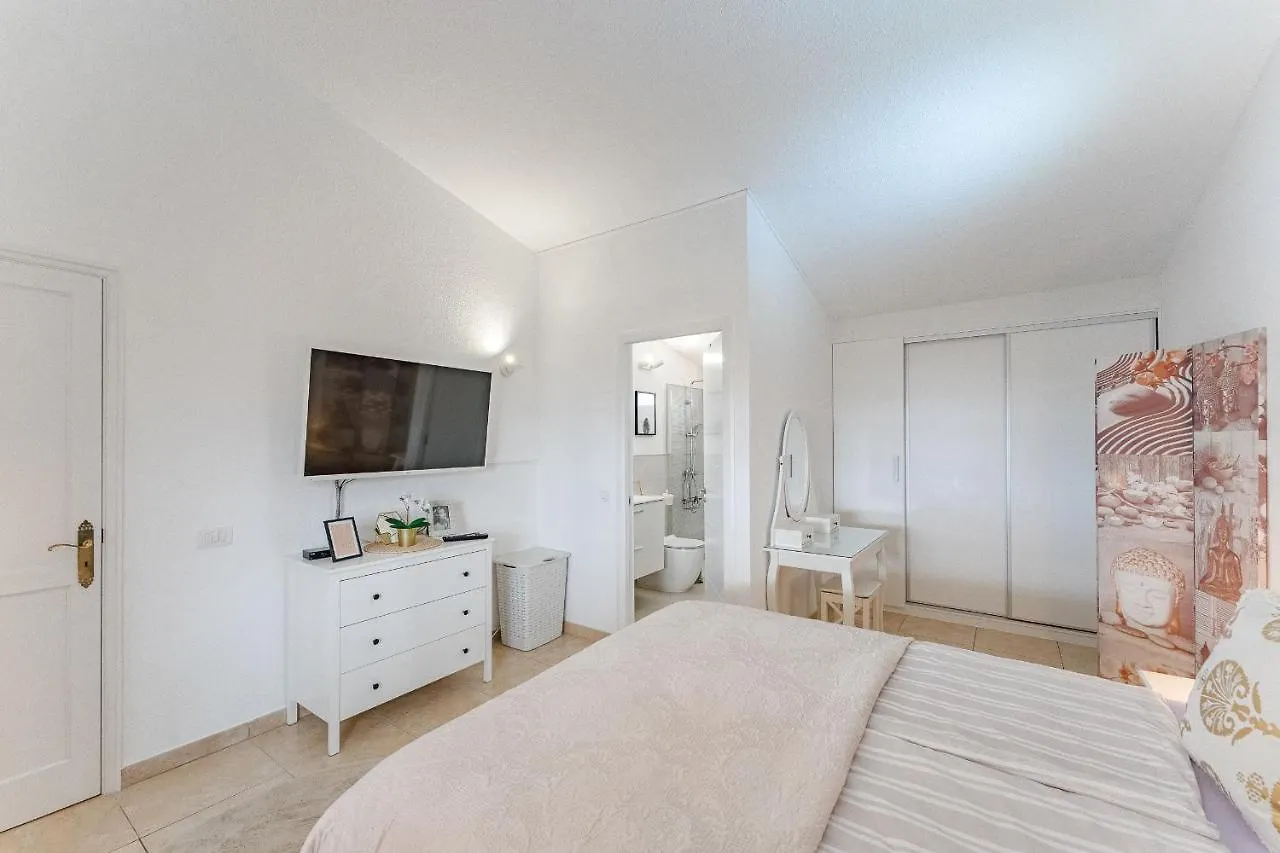 דירות Sea View Penthouse Eden - Costa Adeje 0*, אדחה