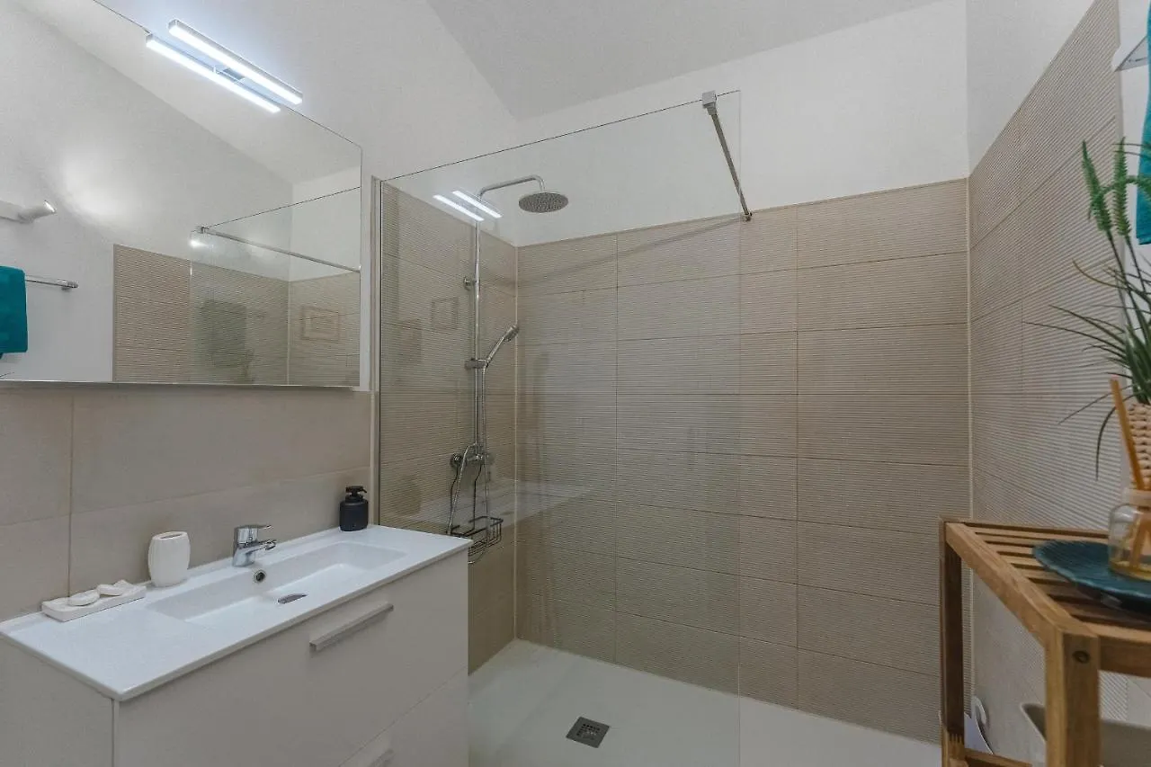 דירות Sea View Penthouse Eden - Costa Adeje 0*, אדחה