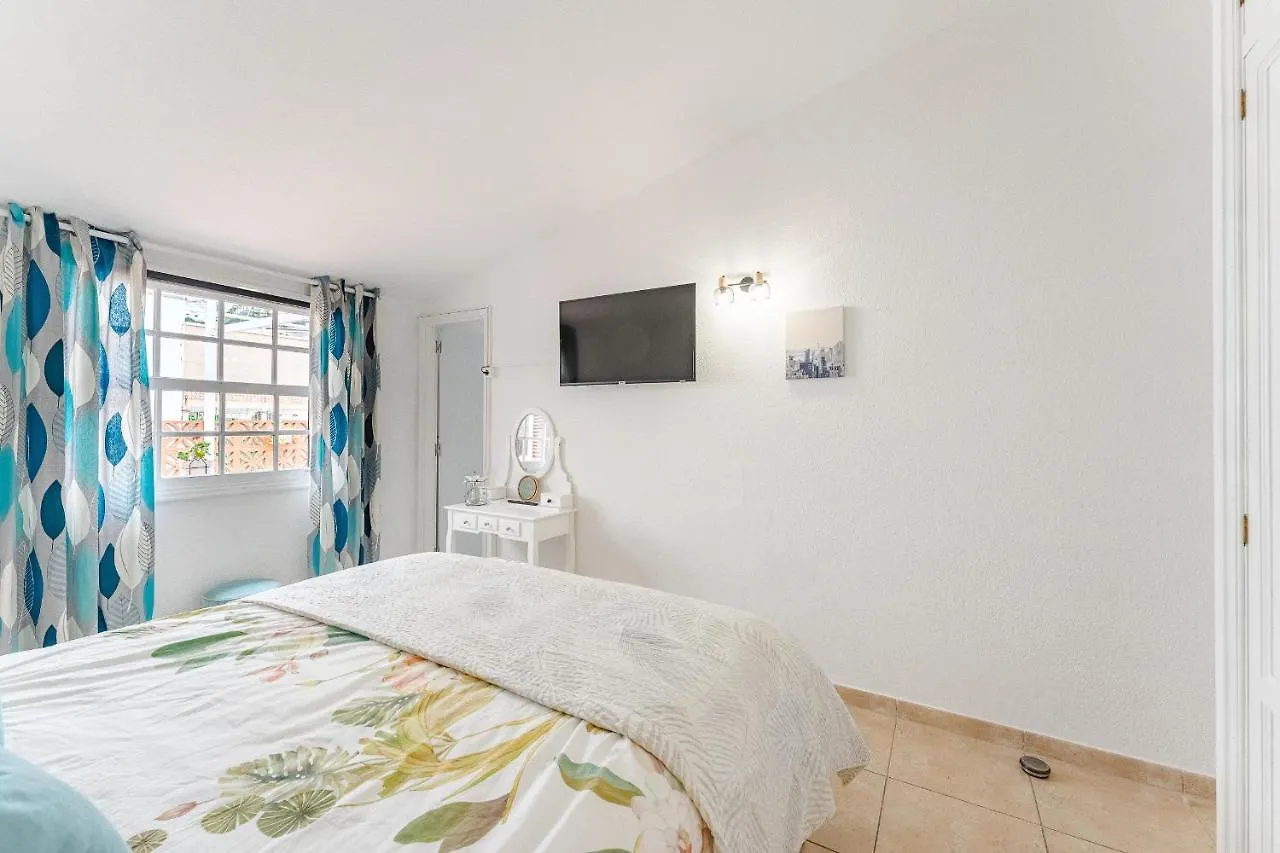 דירות Sea View Penthouse Eden - Costa Adeje 0*, אדחה